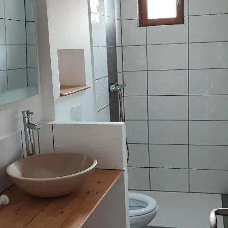 En Rez De Jardin Apartment Revest-du-Bion